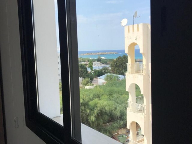 Flat To Rent in Girne Merkez, Kyrenia