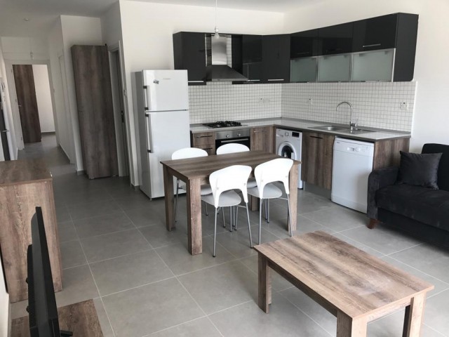 GİRNE MERKEZ'DE  2+1KİRALIK DAİRE