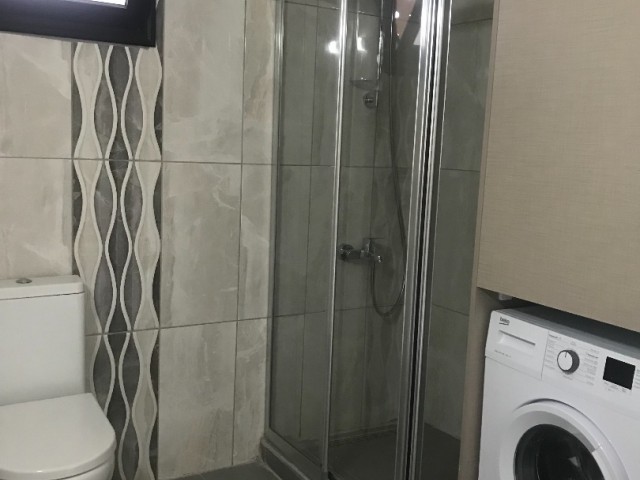 Girne Merkezde 1+1  Eşyalı Satılık Daire 