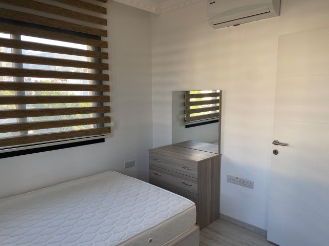 Girne Merkezde 1+1  Eşyalı Satılık Daire 