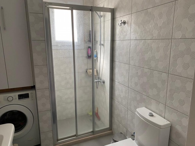 GİRNE MERKEZDE  2+1  TÜRK KOÇANLI SATILIK PENTHOUSE