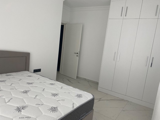 1+1 Wohnung Zu vermieten in Kyrenia Edremit mit Pool ** 