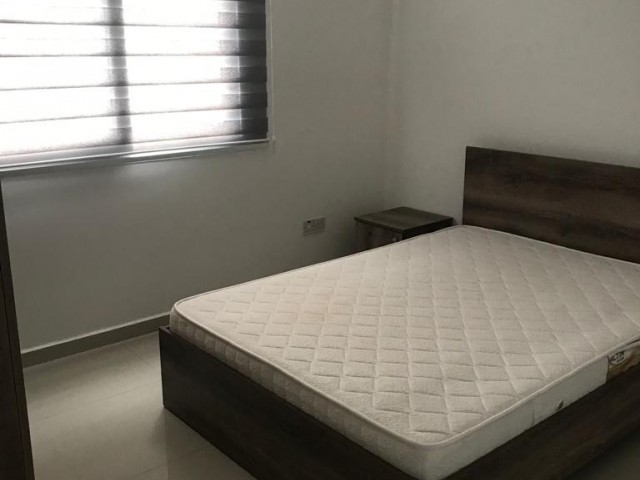 Kyrenia Zentrum 2 + 1 Wohnung Zu Verkaufen ** 