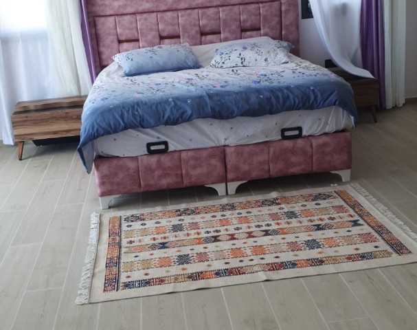 Çatalköyde 4+1 Havuzlu Kiralık Villa 