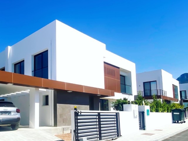 4+1 Villa Mit Privatem Pool In Kyrenia Chatalköy ** 