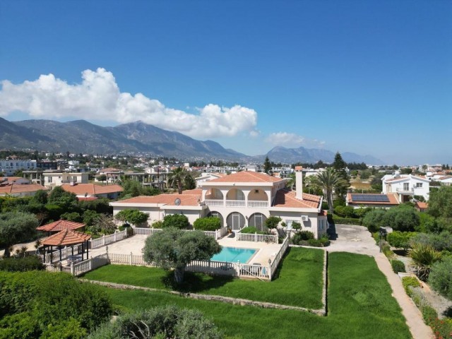 Kyrenia Çatalköy ultra luxury villa