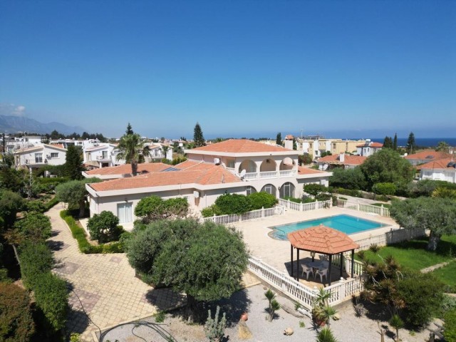 Kyrenia Çatalköy ultra luxury villa