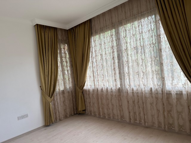 2+1 Flat for Sale in Kyrenia Center