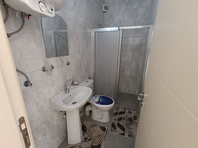 Flat To Rent in Karaoğlanoğlu, Kyrenia