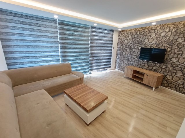 Girne Akacan Elegance Residence Satılık 2+1 Geniş Fırsat Daire