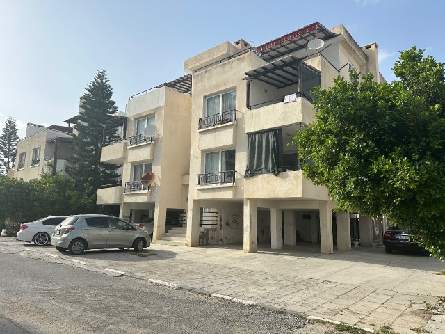 Girne Merkezde Türk Koçanlı 3+1 Satılık Daire