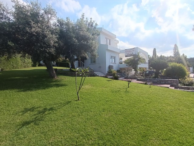 Kyrenia Bellapais 3+1 Villa for Rent / Shared Pool