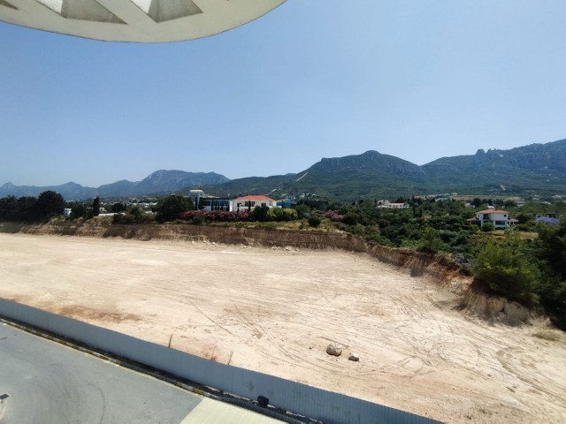 3+1 Large Opportunity Flat for Sale in Kyrenia Center Akacan Elegance Residence