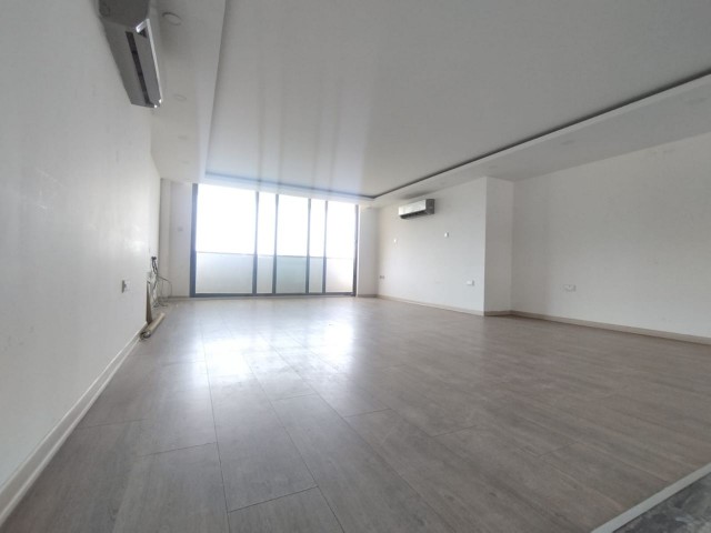 آپارتمان 3+1 فرصت بزرگ برای فروش در مرکز گیرنه Akacan Elegance Residence