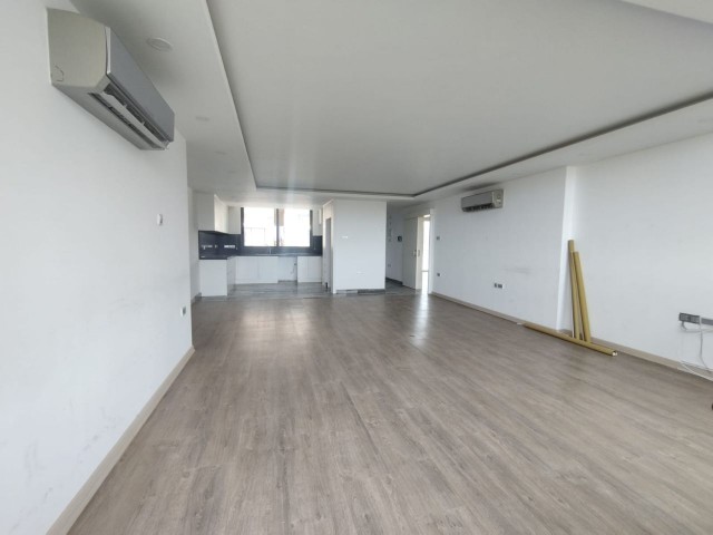 آپارتمان 3+1 فرصت بزرگ برای فروش در مرکز گیرنه Akacan Elegance Residence