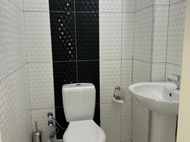 Girne Karaoğlanoğlu s bölgesinde lüks kiralık daire 