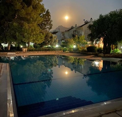 4+1 Villa zum Verkauf in Girne Edremit mit Pool