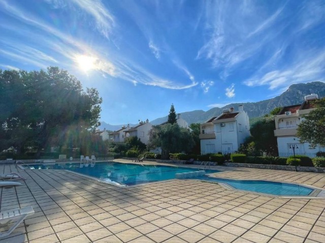 4+1 Villa zum Verkauf in Girne Edremit mit Pool