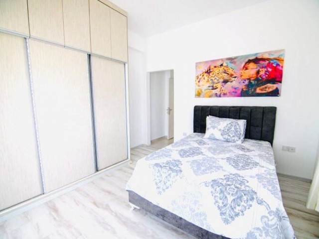 Girne Edremit Satılık 5+1 Havuzlu Lüks Villa