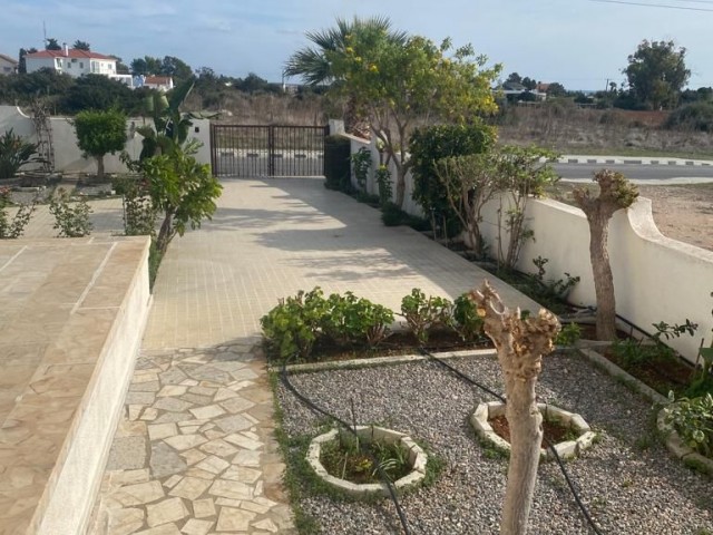 EXCLUSIVE LOCATION - TURK KOJANLI COUPLE LAND PRIVATE CONSTRUCTION VILLA IN ONE OF THE MOST BEAUTIFUL LOCATIONS OF THE ISLAND