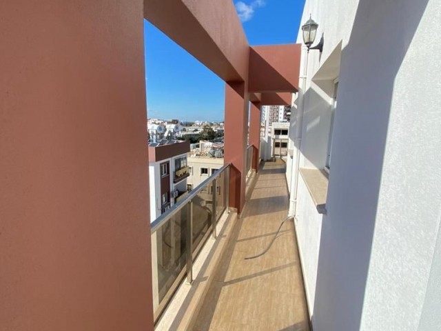 REASONABLE PRICE - PENTHOUSE 2+1 FURNISHED, CLEAN APARTMENT, READY FOR DELIVERY