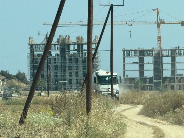 Поле Rasprodazha in Bafra, Искеле