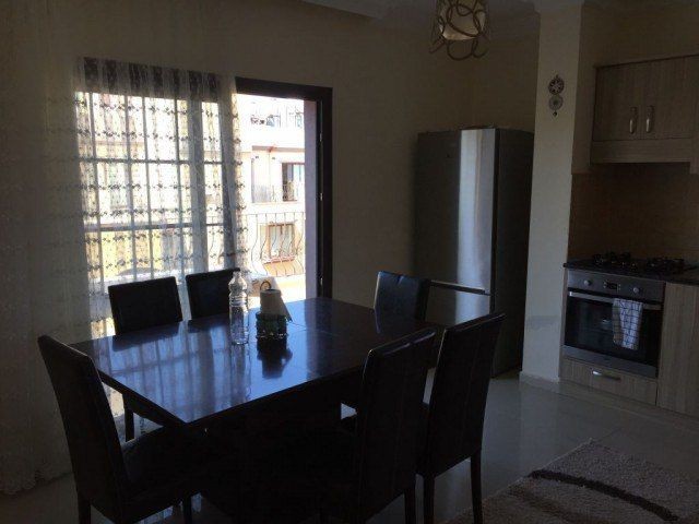 Huge 3+1 penthouse for sale in Yeni Bogazici