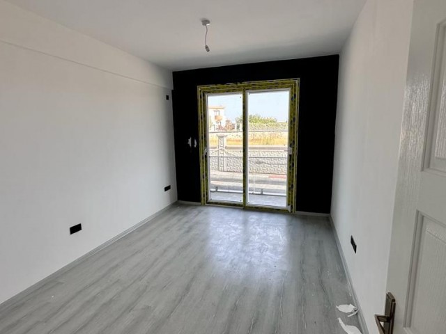 Gazimağusa'da satılık 4+1 şehir evi.