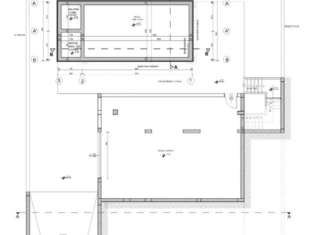 Luxuriöse Triplex-Villa zum Verkauf 4+1