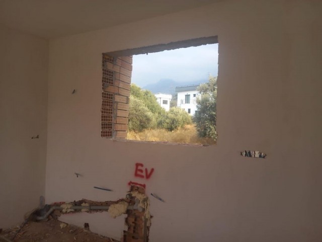 2+1 flat for sale in Alsancak Girna