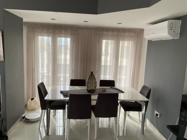 1st Floor 3+1 Spacious Flat Close to Every Point in the Center of Famagusta