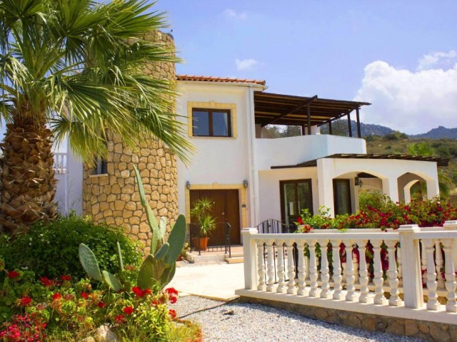 Villa  in Bahçeli, Kyrenia