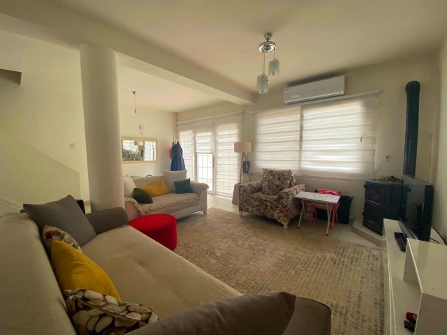 Semi Detached To Rent in Çatalköy, Kyrenia