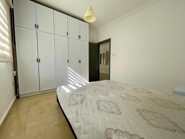 SPACIOUS 3+1 FLAT IN KYRENIA CENTER, FURNISHED, VAT PAID!