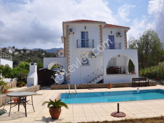 Villa  in Esentepe, Kyrenia