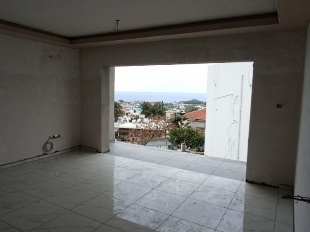 Нулевые апартаменты с видом на море в центральном месте в Лапта, Кирения!!!