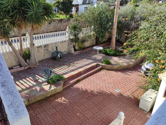 Kyrenia Ozanköy, Villa with Large Garden, Private Pool, 2 Separate Entrances