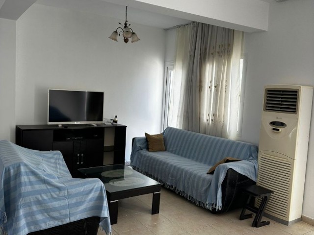 4+1 Penthouse for rent in Kyrenia Center, right behind Karakum Grand Pasha Hotel