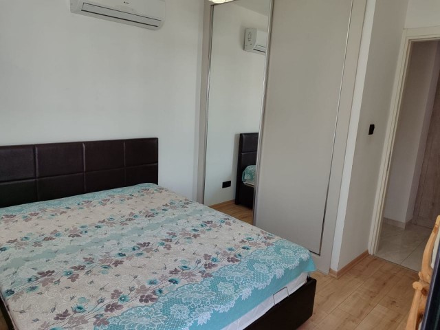 Girne Merkez, Barış Parkı ile Bektaş Market arasında, yeni bina 2+1 Kiralık