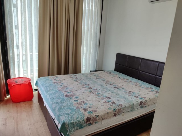 Girne Merkez, Barış Parkı ile Bektaş Market arasında, yeni bina 2+1 Kiralık