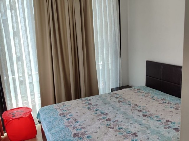 Girne Merkez, Barış Parkı ile Bektaş Market arasında, yeni bina 2+1 Kiralık