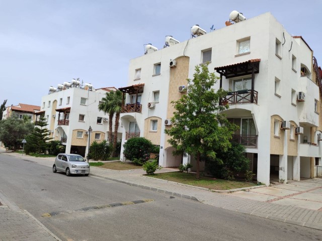 Kyrenia Center, 1+1 Wohnung für Investitionen in Patara, 2. Etage eines dreistöckigen Gebäudes