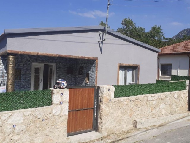 Turkish Title Deeded Investment 2+2 Detached House with Garden in Girne Esentepe Karaağaç Village