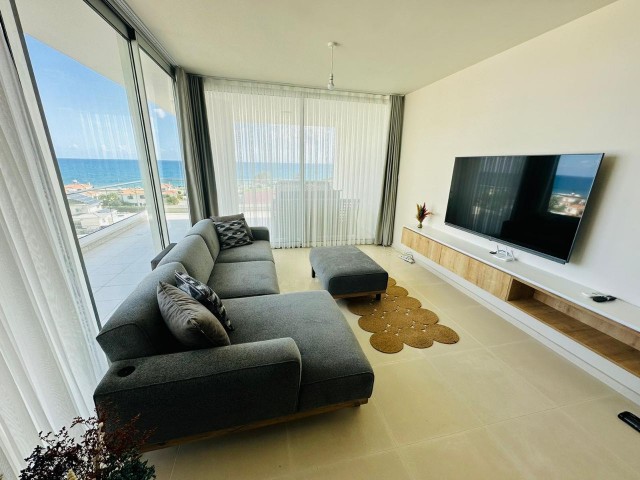 2 Bedroom Apartment with Gorgeous Sea View