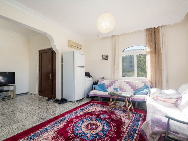 Zu verkaufen 7+2 Villa in Kyrenia Alsancak