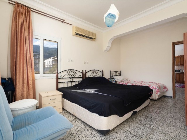 Zu verkaufen 7+2 Villa in Kyrenia Alsancak