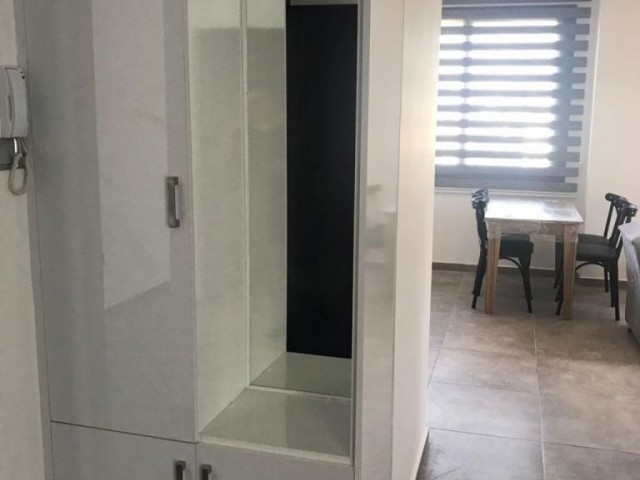 Flat To Rent in Aşağı Girne, Kyrenia