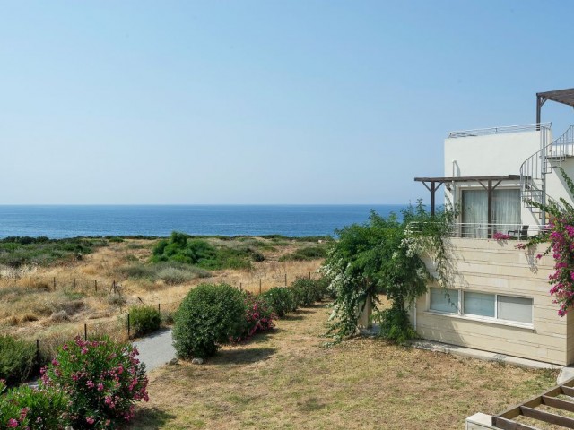 2 Bed Sea Front Penthouse Holiday  Apartment in Esentepe