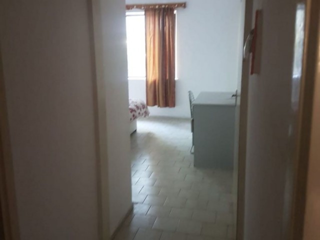 Flat To Rent in Girne Merkez, Kyrenia