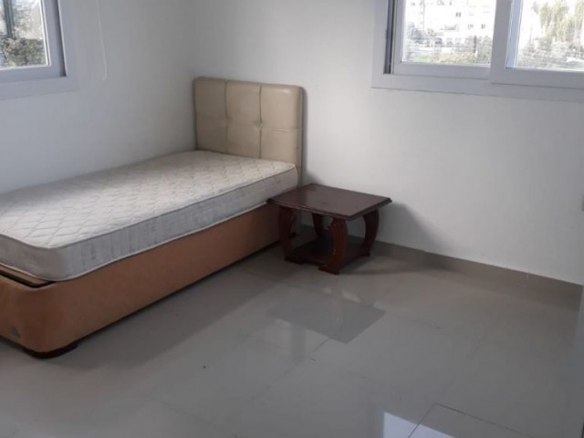 Flat To Rent in Girne Merkez, Kyrenia